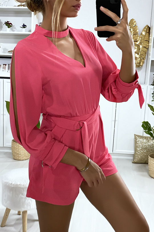 Combi-short fuchsia manches ouvert vol V avec ceinture et poches Combi-short fuchsia manches ouvert vol V avec ceinture et poches