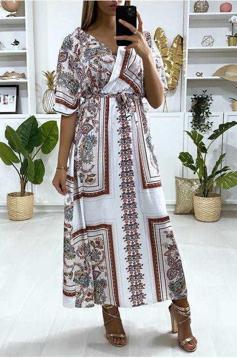 Longue Robe Blanche Avec Motif Et Croise Au Buste Robe Pas Cher