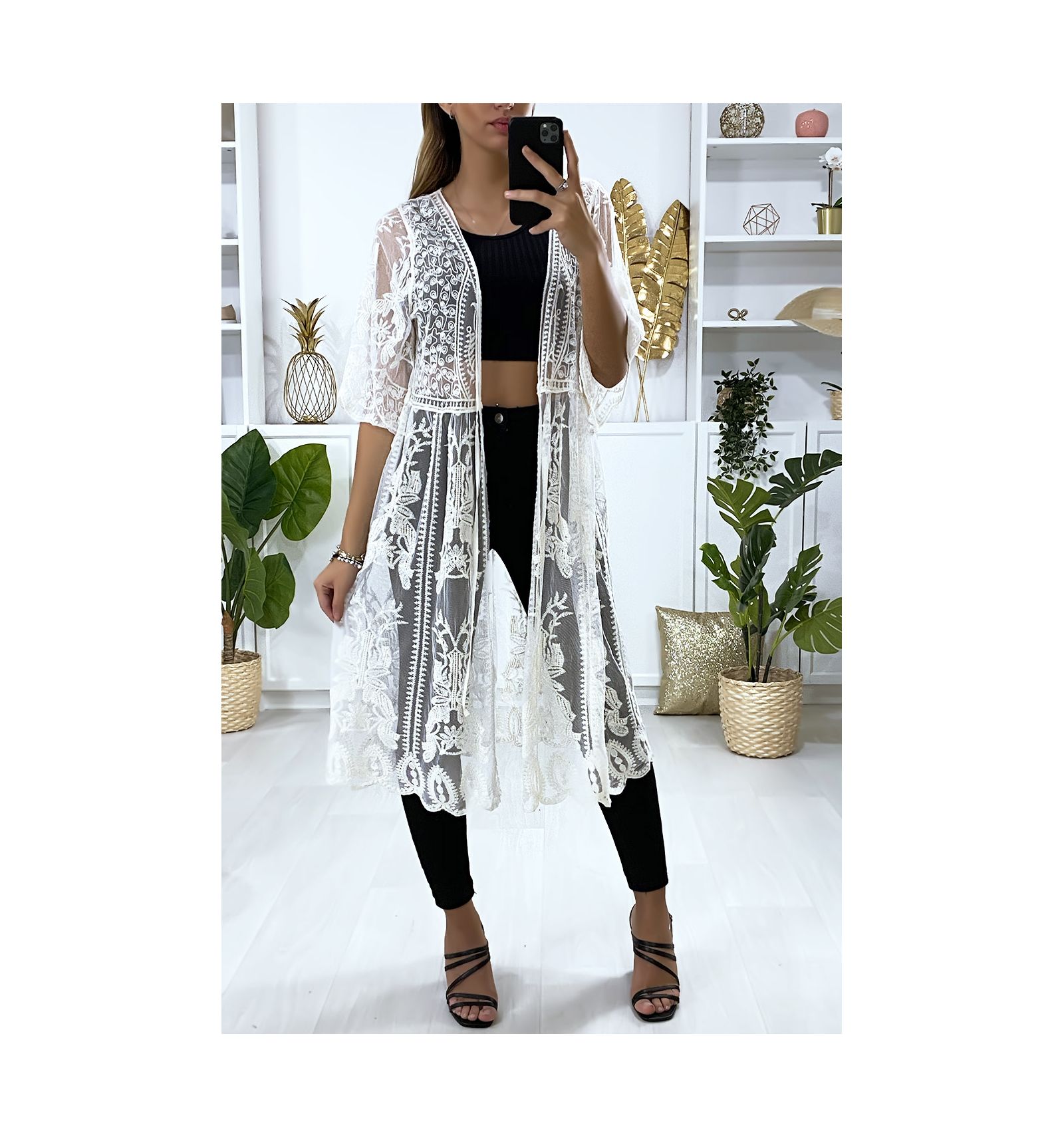 Long kimono en dentelle beige