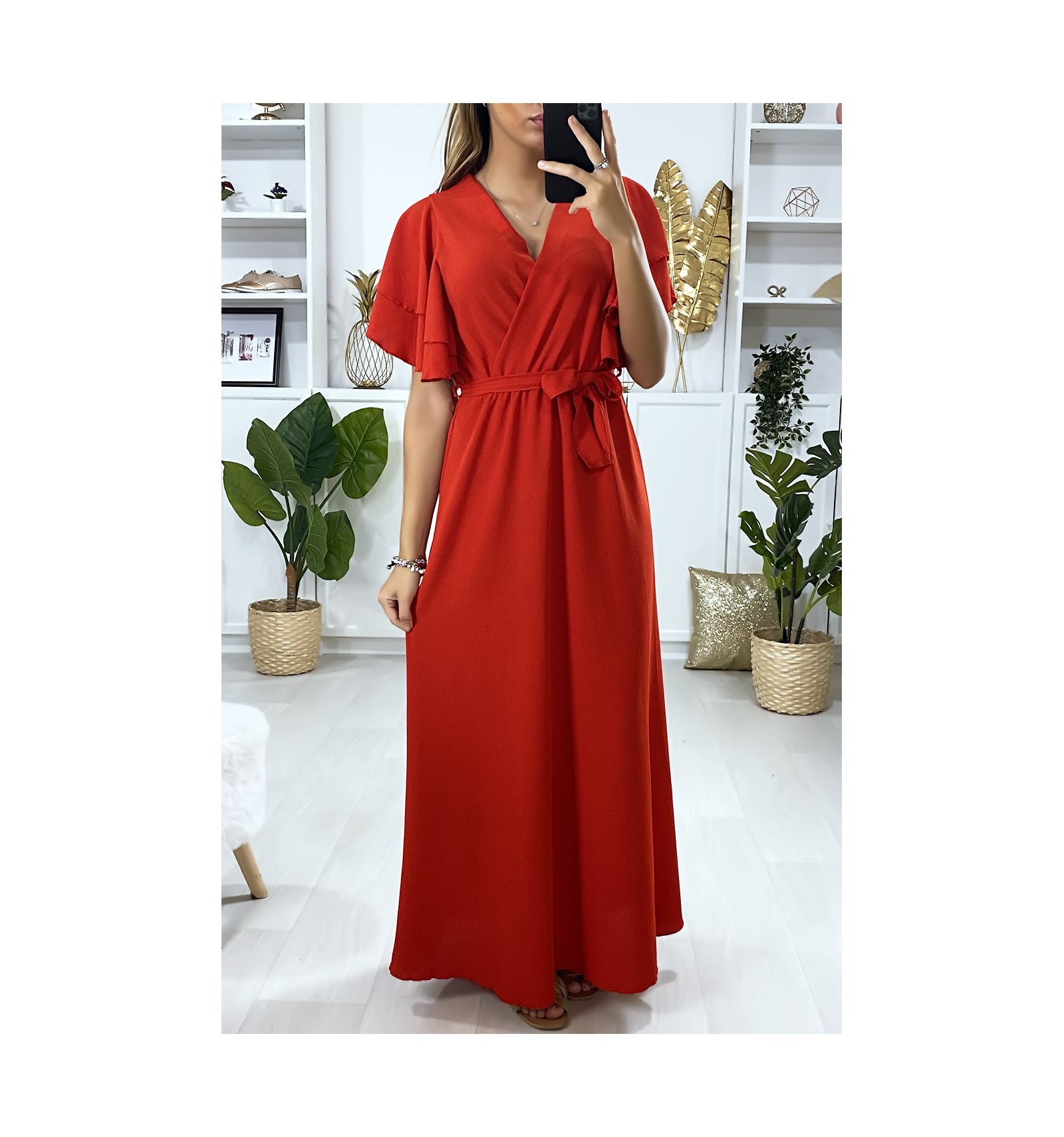 Longue Robe Rouge Croise Au Buste Avec Volant Aux Manches