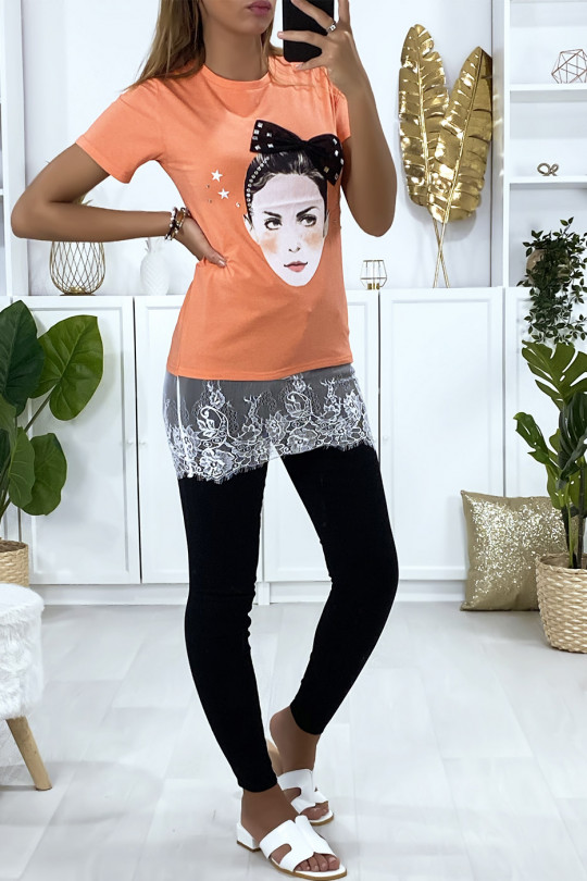 T-shirt corail avec dessin strass et dentelle T-shirt corail avec dessin strass et dentelle