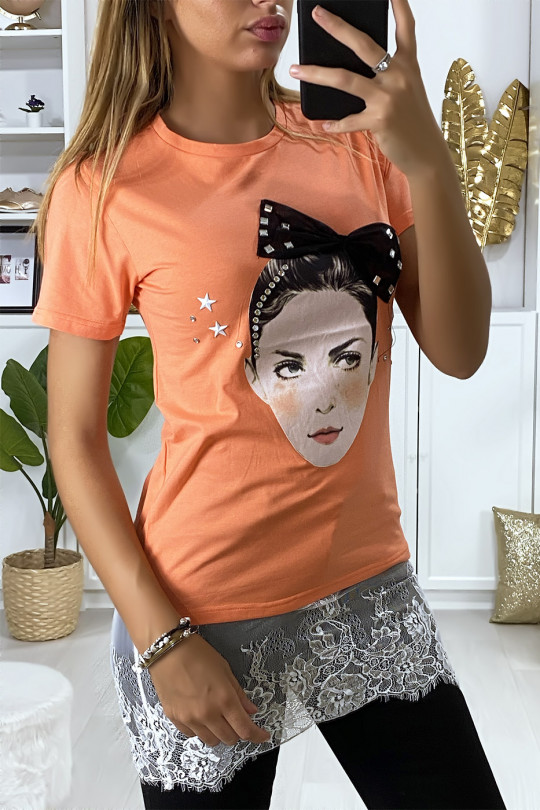 T-shirt corail avec dessin strass et dentelle T-shirt corail avec dessin strass et dentelle