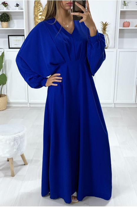 Longue robe royal manche chauve souris avec plis à la taille