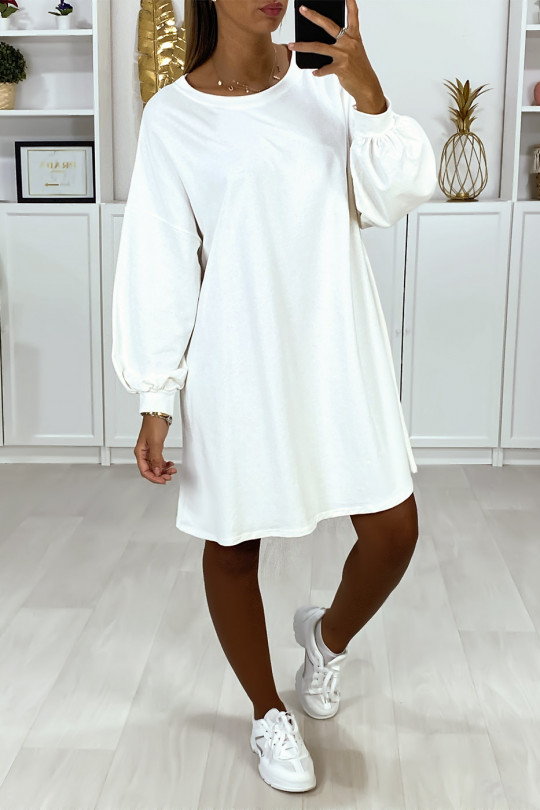 robe sweat blanche