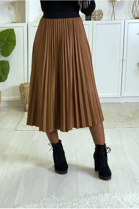 jupe plissée bottes